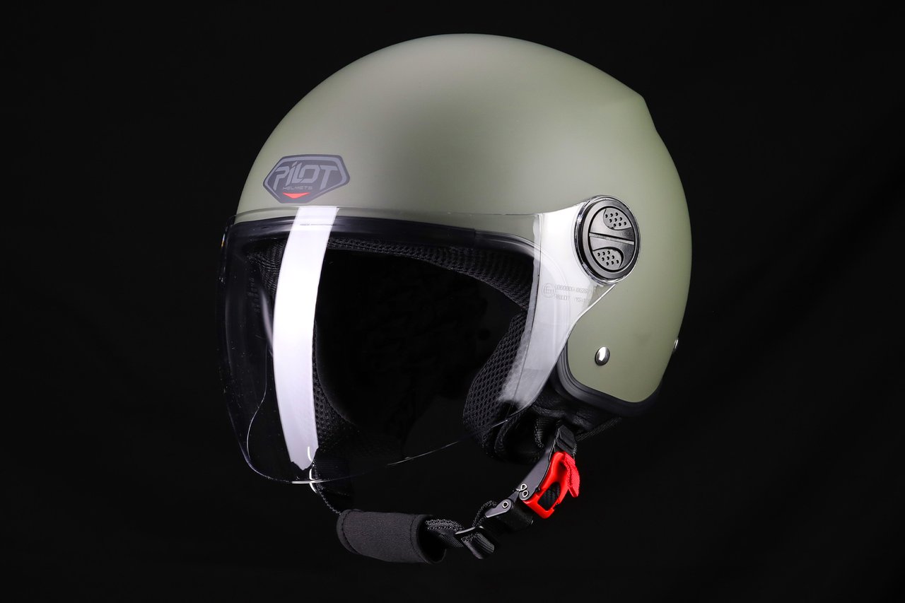 pilot-fazer-military-green-matt2.jpg